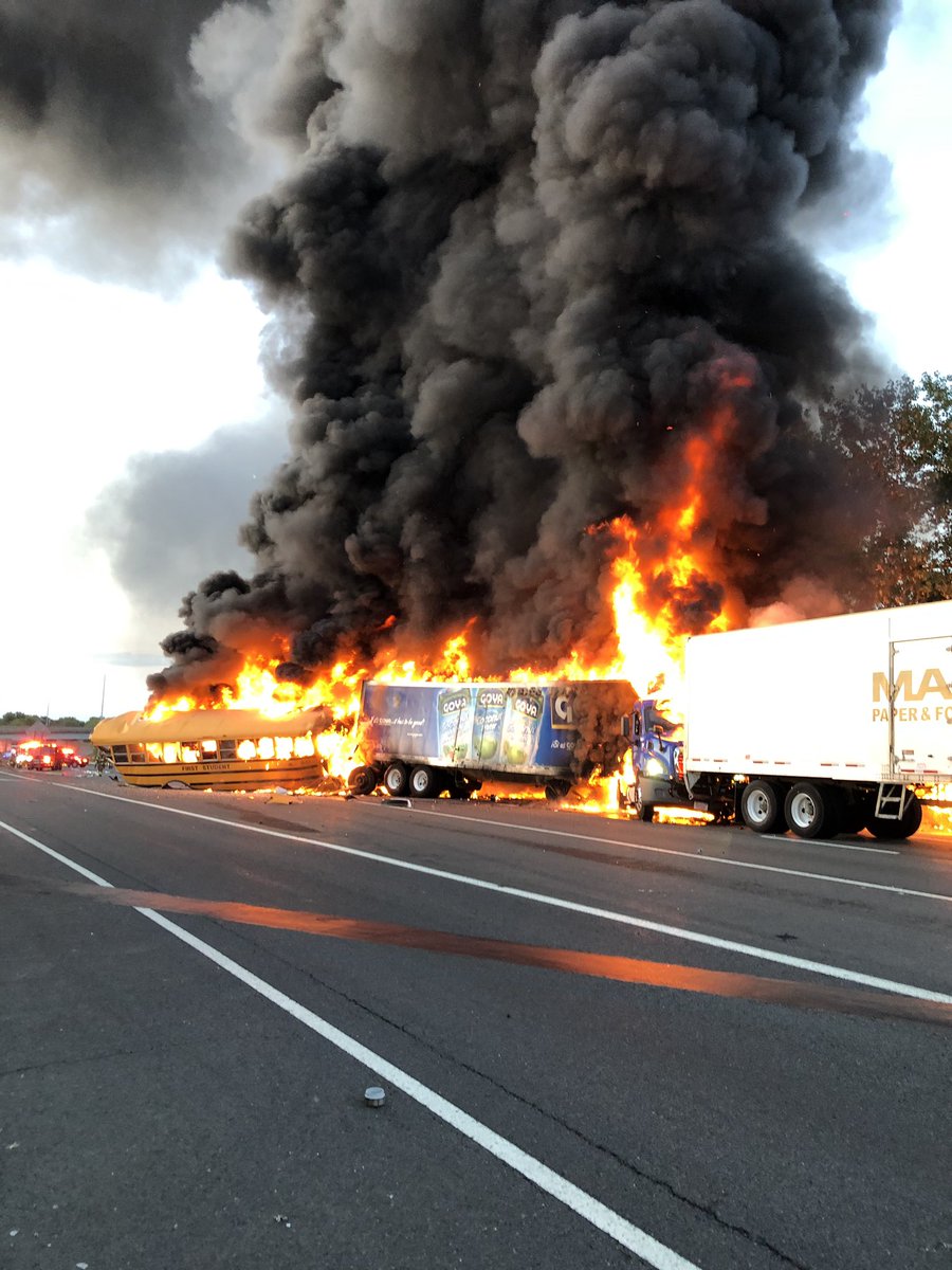 East Hartford Ct. MVA with fire. I84 west prior to Connecticut River