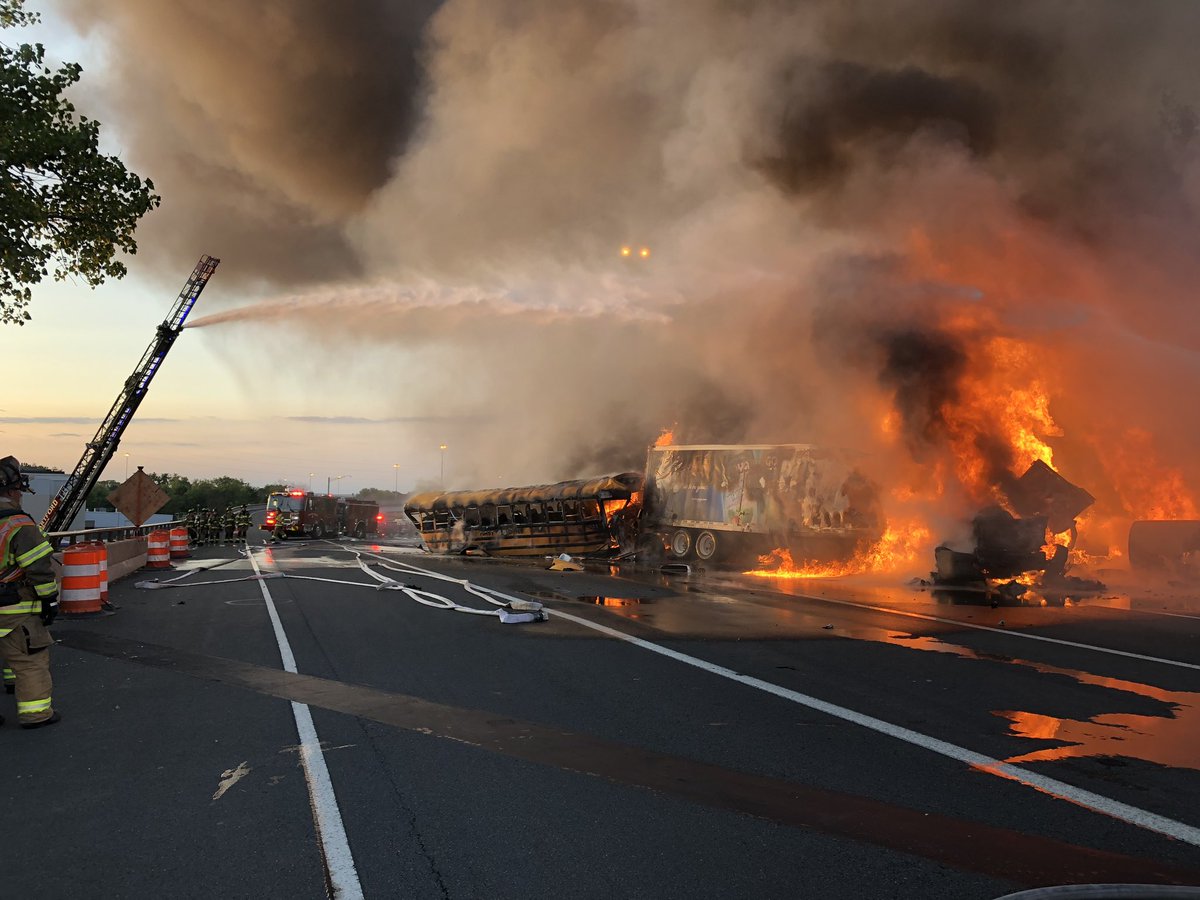 East Hartford Ct. MVA with fire. I84 west prior to Connecticut River
