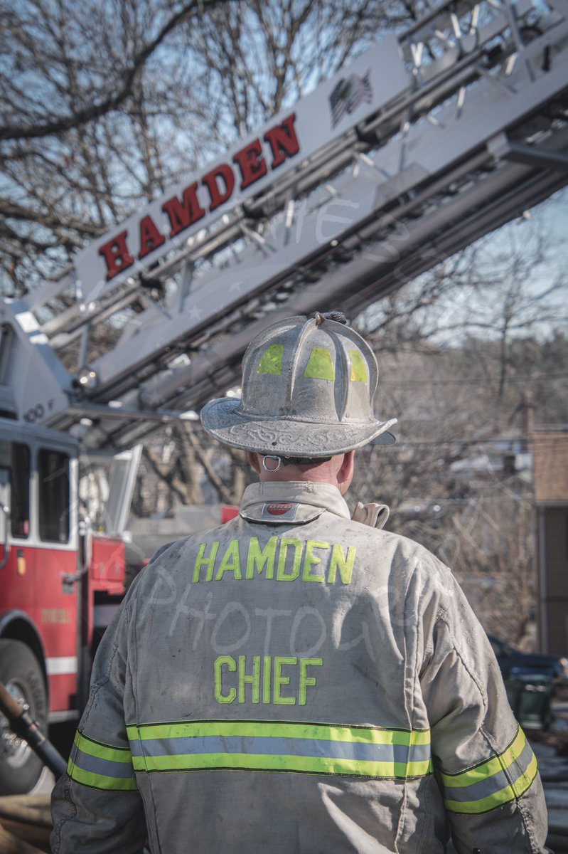 CFPA members Kole Bolte and Jack McCarthy (@FillTheBoxFire) posted a gallery from today's 2nd alarm in Hamden, CT