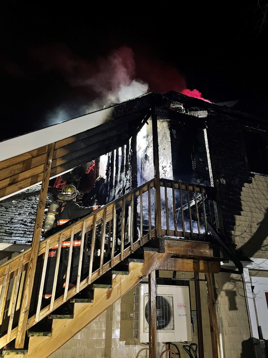 Those in the 2nd floor apartment had to JUMP to safety. The Post Road East fire broke out just before midnight. Westport Fire and Police on scene. Norwalk and Fairfield Fire departments also provided aid on scene