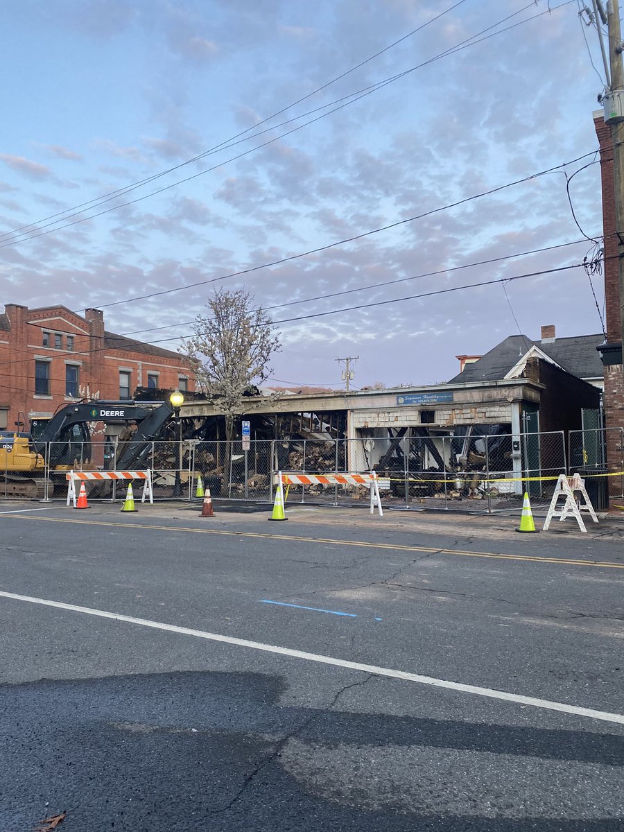 Tragic scene in Seymour, 4 local businesses destroyed in a fire yesterday on Main and Bank streets. At least one other business is currently displaced along with 13 residents in neighboring apartments. Fire officials say the fire first started in an antique shop 