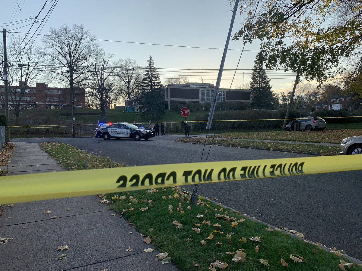 @HartfordPolice say two pedestrians were killed in a serious crash near the corner of Blue Hills Ave and Westminster St.   The car crashed into the utility pole.   The road is closed between Tower and Plain Streets as they investigate. 