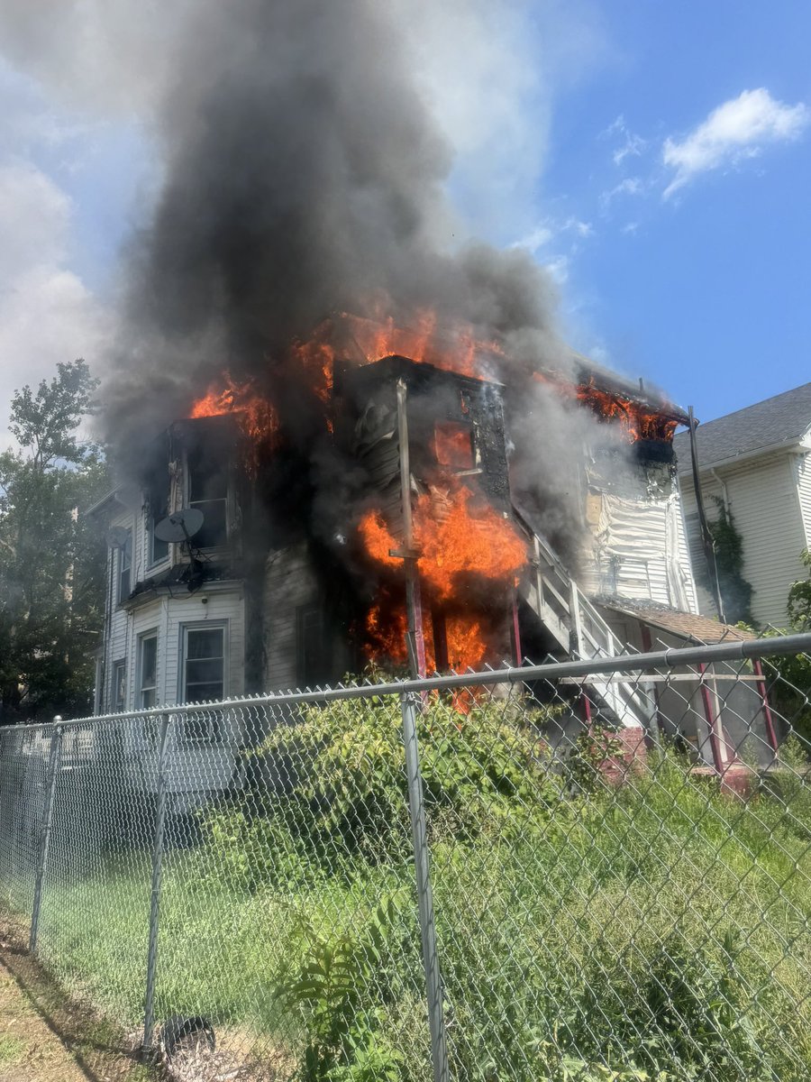 New Haven, Connecticut  2ND alarm fire