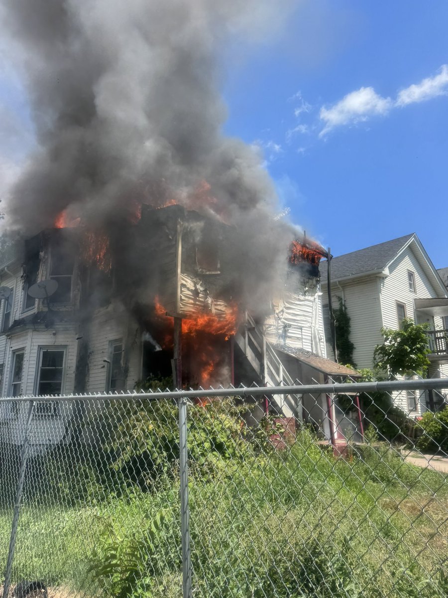 New Haven, Connecticut  2ND alarm fire