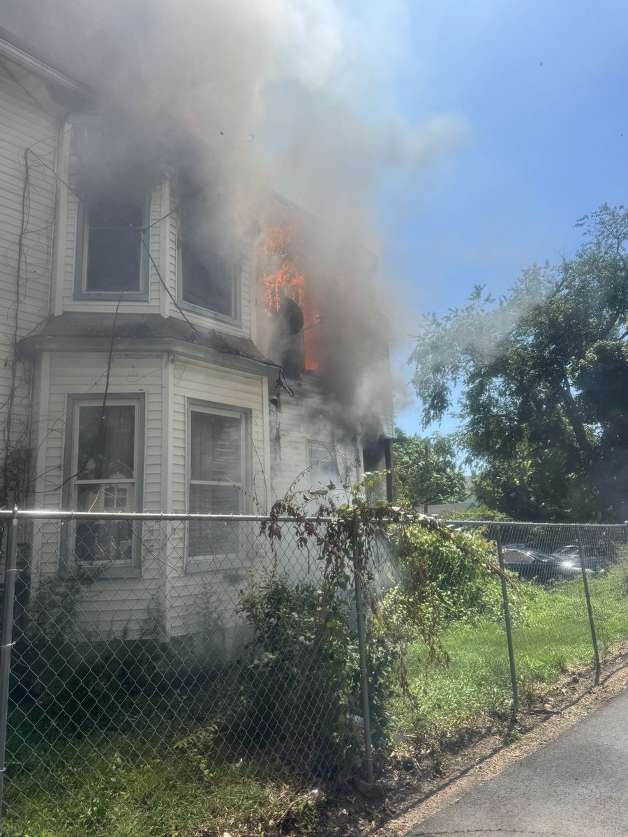 New Haven, Connecticut  2ND alarm fire